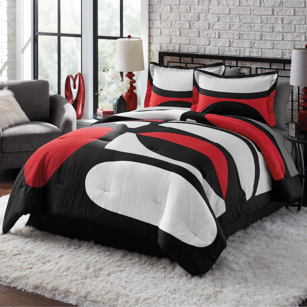 Queen Calvin Comforter Set, Accent Pillow and WindowTreatments